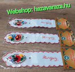 KÖNYVJELZŐ RISELT HÍMZÉSES 1 DB kb. 20CM KÖNYVJELZŐ RISELT HÍMZÉSES 1 DB kb. 20CM