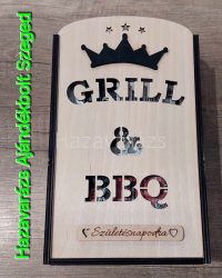 BBQ AJÁNDÉKBOX  DÍJNYERTES SZEGEDI BBQ FŰSZERREL TÖBBFÉLE FELIRATTAL IS KÉRHETŐ