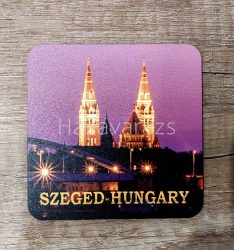  LILA NAPLEMENTÉS SZEGEDI DÓM POHÁRALÁTÉT 10*10 CM 1 DB