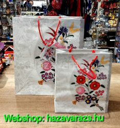 MATT NÉPI MINTÁS PAPÍRTASAK / DÍSZTASAK XL-ES/NAGY MÉRET 27*31 cm
