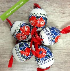 KÉZZEL FESTETT KERÁMIA TOJÁSOK 8 CM NÉPI MINTÁS SZEGED FELIRATTAL KÉZZEL FESTETT KERÁMIA TOJÁSOK 8 CM NÉPI MINTÁS SZEGED FELIRATTAL