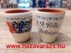 A FALU BIKÁJA KÉZZEL FESTETT FELESPOHÁR KÉKES -PIROSAS MINTÁVAL A FALU BIKÁJA KÉZZEL FESTETT FELESPOHÁR KÉKES -PIROSAS MINTÁVAL