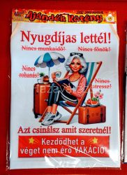 NYUGDÍJAS KÖTÉNY CSAJOS FOTELBEN NYUGDÍJAS KÖTÉNY CSAJOS FOTELBEN