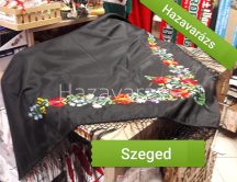 HÍMZETT MATYÓ VÁLLKENDŐ FEKETE
