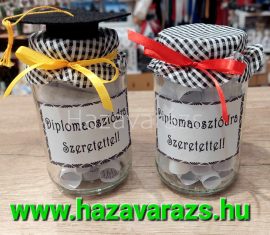DIPLOMAOSZTÓS BEFŐTT SZALAGGAL VAGY TALÁR SAPKÁVAL 1350 Ft-TÓL