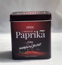   SZEGEDI HÓDI BÜKKFÁN FÜSTÖLT FŰSZERPAPRIKA ÖRLEMÉNY DÍSZDOBOZOS 50 G FÜSTÖLT ÉDES
